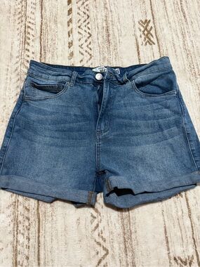 Women’s Denim Shorts - Blue - Unknown Brand